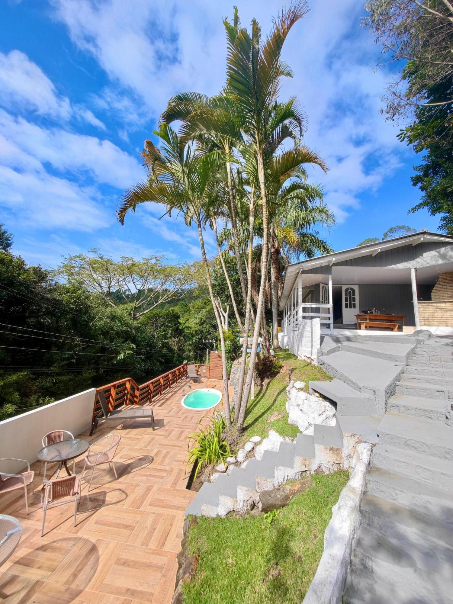 Gray House - Com Piscina Pertinho Do Mar! Villa Palhoca Exterior photo